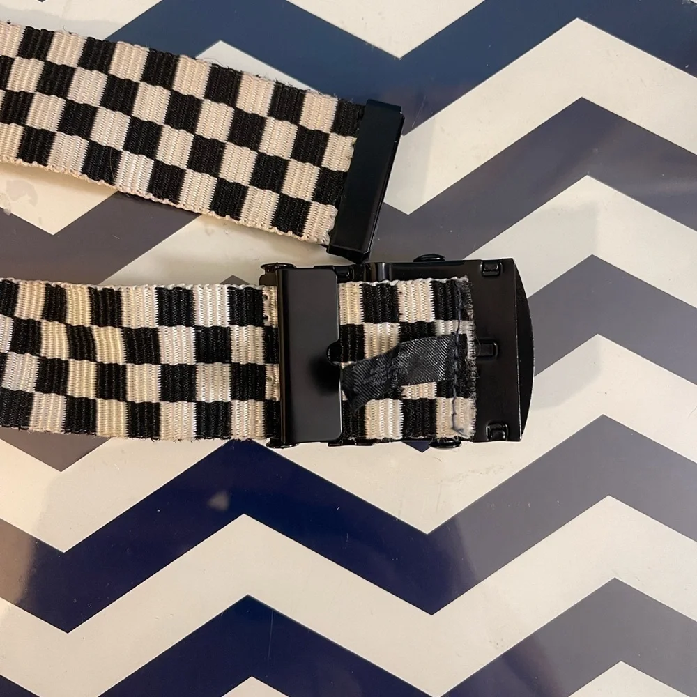 UNISEX Checkered Belt